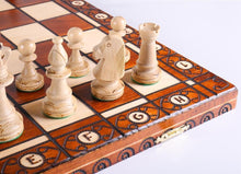 Load image into Gallery viewer, 19" Consul Wooden Chess Set