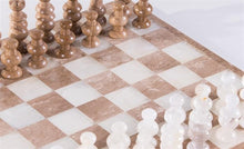Load image into Gallery viewer, 13&quot; Onyx Chess Set - White and Swirled
